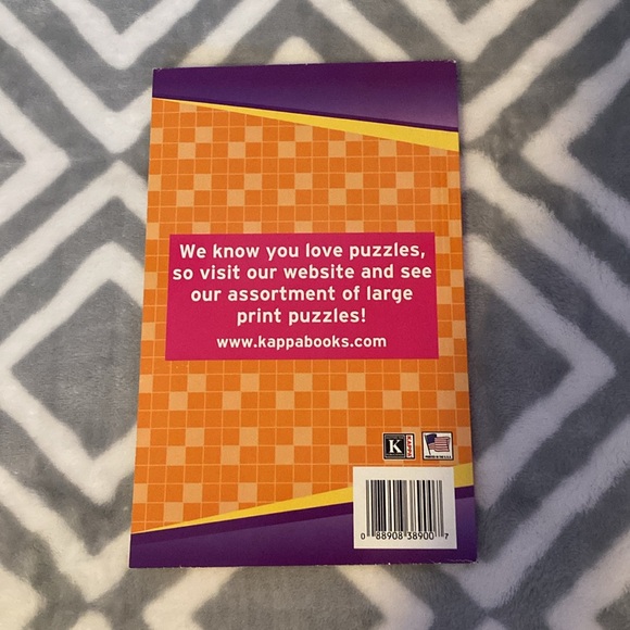 Set of 2 Large Print Crossword Puzzle Books - Picture 6 of 7